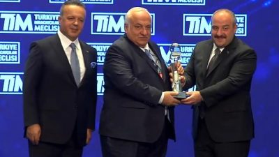 Награда за звание чемпиона экспортного сектора Турции “Оба Макарне”.