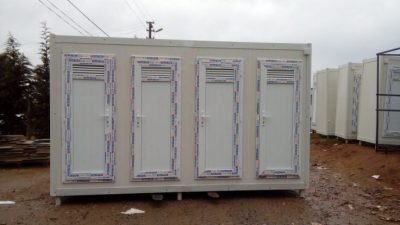 Душ-кабина и сборный туалет